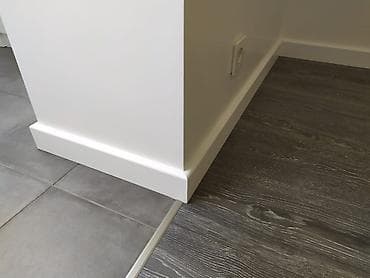 половой плинтус: Установка плинтуссов МДФ udh полимер полеуретан под45° быстро — 2