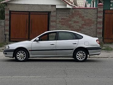 corolla 2016: Toyota Avensis: 2000 г., 1.8 л, Автомат, Бензин, Лифтбек — 3
