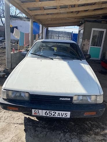 Mazda 626: 1986 г., 2 л, Ручные, Бензин, Седан