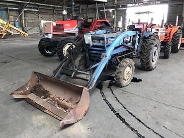 тр: Трактор японский с ковшей исеки ts3110, 4вд — 1