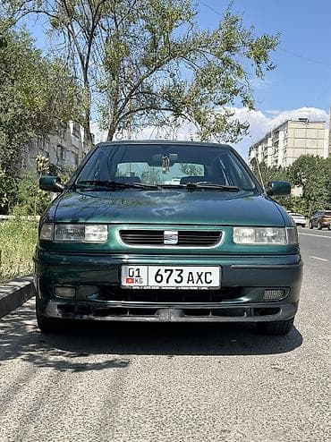 1995: Seat Toledo: 1995 г., 1.8 л, Механика, Бензин, Лифтбек — 2