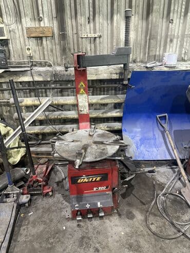 реечный домкрат: Продаётся комплект оборудования для шиномонтажа: 1) Балансировочный — 3