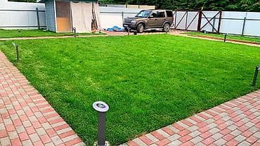 форма военных: Уборка территории, Стрижка газона — 3