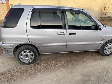 лизинг авто ош: Продаётся компактный праворульный минивэн/универсал (KG номера на — 5