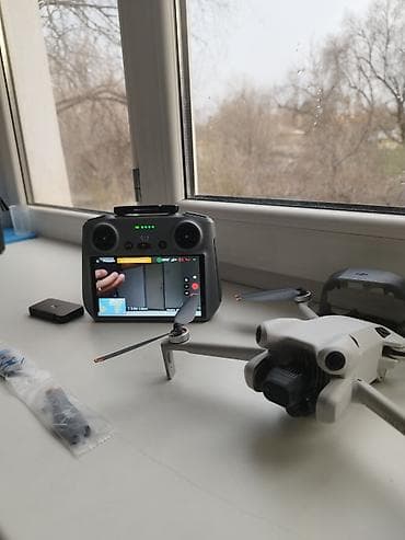 realme 7 5g: DJI Mini 4 Pro с пультом DJI RC (встроенный экран) Комплект: - — 1