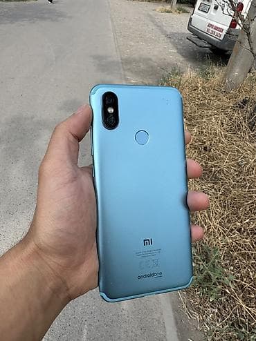 mi: Xiaomi, Mi A2, Б/у, 128 ГБ, цвет - Голубой — 1