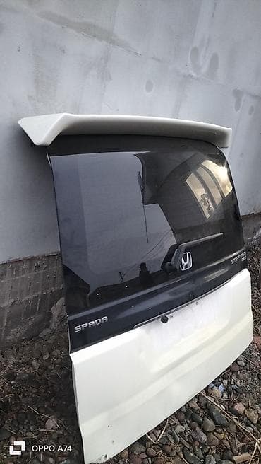 Крышка багажника Honda, 2005 г., Оригинал