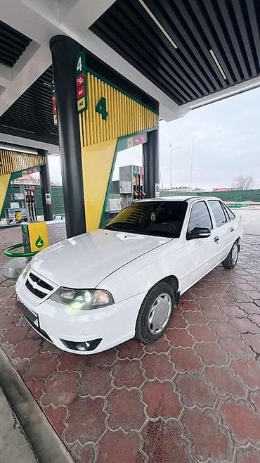 Daewoo Nexia: 2013 г., 1.5 л, Механика, Бензин, Седан