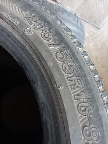 Комплект + запаска за 3000сом. - Размер: 205/55 R16 - Тип: зимние