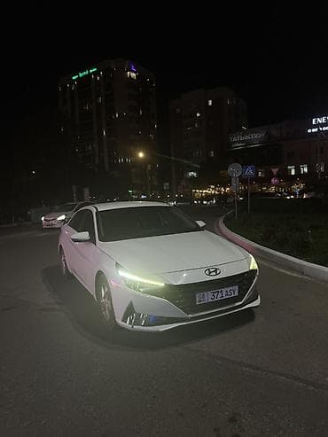 Hyundai Avante: 2020 г., Автомат, Бензин, Седан