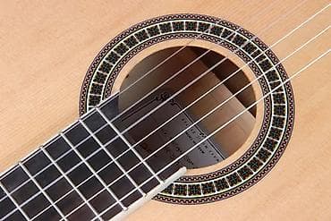 обмен на гитара: Классические гитары! "Diduo", "VItesse". В наличии классические гитары — 7