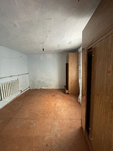 Бөлмөлөр: 45 м², 2 бөлмө, Унаа токтотуучу жай, Забор, тосулган — 6