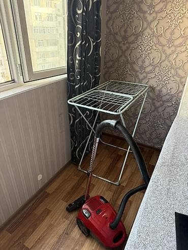 1 бөлмө, Менчик ээси, Чогуу жашоосу жок, Толугу менен эмереги бар — 6