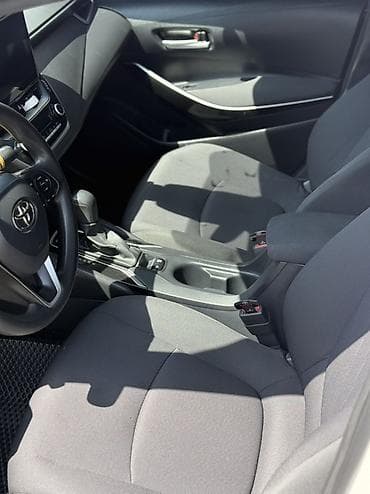 усилитель камри: Toyota Corolla: 2022 г., Вариатор, Гибрид, Седан — 4