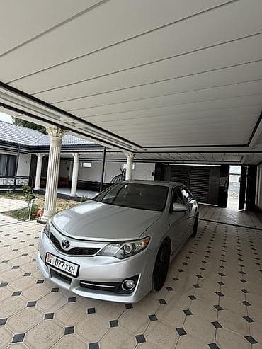 Toyota Camry: 2013 г., 2.5 л, Автомат, Бензин, Седан — 5