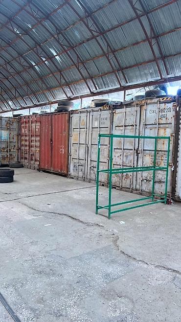 автомойка запчасти: 📍 Продаётся МЕСТА с 20-тонным контейнером г. Ош, район ХБК, рынок — 4