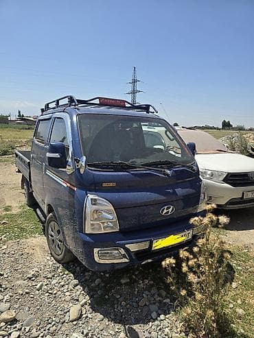 мини эвакуатор: Hyundai Porter II ОБМЕН НА КИА САРЕНТО НАШИ ДОПЛАТА (двухрядная — 1