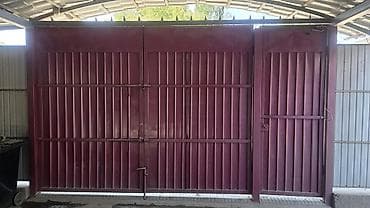 Продаю кованые распашные ворота с калиткой Ширина ворота- 3,15м Ширина — 2