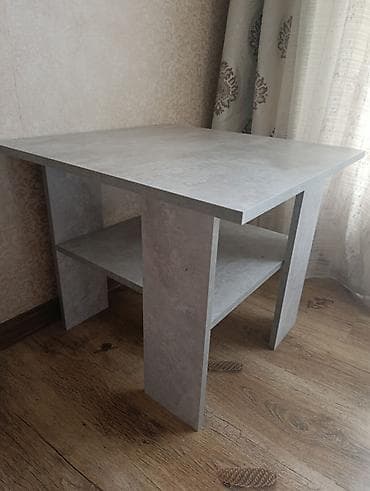 coffee table: Журнальный столик с полкой в идеальном состоянии - Материал: ЛДСП в — 4