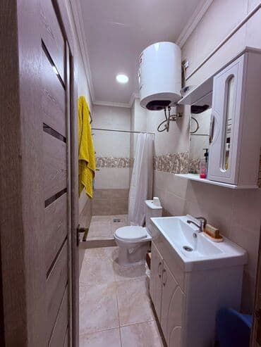 долгосрочная аренда домов в бишкеке: 1 комната, 32 м², Индивидуалка, 3 этаж, Евроремонт — 4