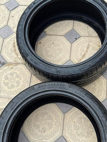 235 60 18: Комплект перед 245/40Z R20 Зад 275/35Z R 20 от бмв G30 заводской — 2