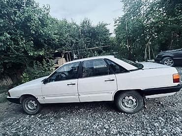 мерседес бенц с: Audi 100: 1984 г., Седан — 3
