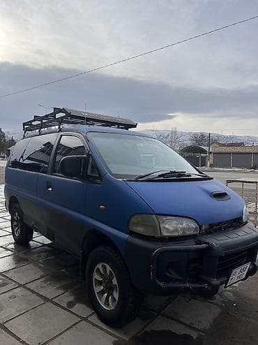 audi q4: Mitsubishi Delica: 1995 г., 2.9 л, Механика, Дизель, Минивэн — 2