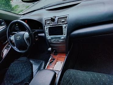 corolla 2004: Toyota Camry: 2007 г., Седан — 8