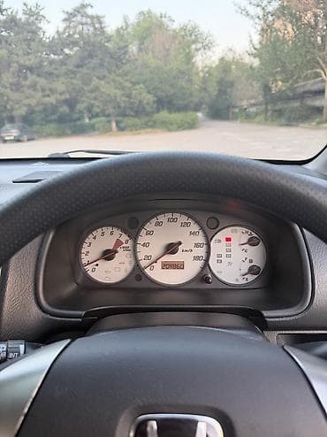 женщину: Honda Stream: 2005 г., 1.7 л, Автомат, Бензин, Минивэн — 9