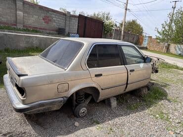 крутые машины: BMW 3 series: 1985 г., 3 л, Механика, Бензиновая, Купе — 12