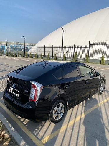 багажник приус: Toyota Prius: 2014 г., 1.8 л, Автомат, Гибрид, Хэтчбэк — 3