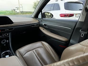Hyundai Sonata: 2019 г., 2 л, Автомат, Бензин, Седан — 10