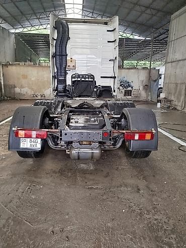 Транспорт: Сүйрөгүч, Volvo, 2013 г., Прицепсиз — 4