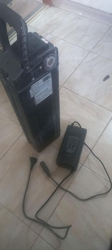 аккумулятор для электровеликов: Литий-ионный аккумулятор для электровелосипеда/скутера + зарядное — 1