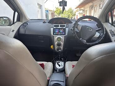 ярис витз: Toyota Vitz: 2006 г., 1.3 л, Автомат, Бензин, Хэтчбэк — 4