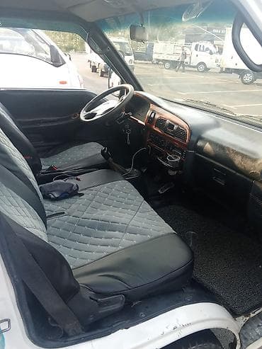 bwm e60: Легкий грузовик, Hyundai, Стандарт, 2 т, Б/у — 4