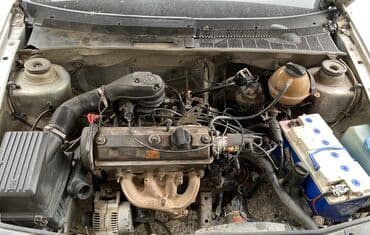 мерседес в класс: Volkswagen Golf: 1993 г., 1.4 л, Механика, Бензин, Хэтчбэк — 6