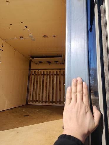 Легкий грузовик, Schmitz Cargobull — 2