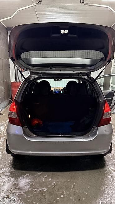 magi: Honda Fit: 2003 г., 1.3 л, Автомат, Бензин, Хэтчбэк — 9