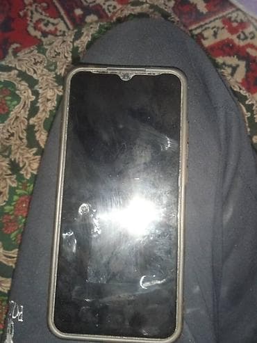 xiaomi mi a2: Rедми - Экран с каплевидным вырезом под фронтальную камеру 70 - — 4