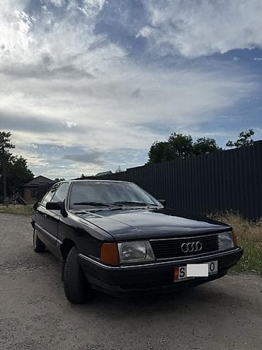 mers 3 2: Audi 100: 1988 г., 1.8 л, Механика, Бензин, Седан — 1