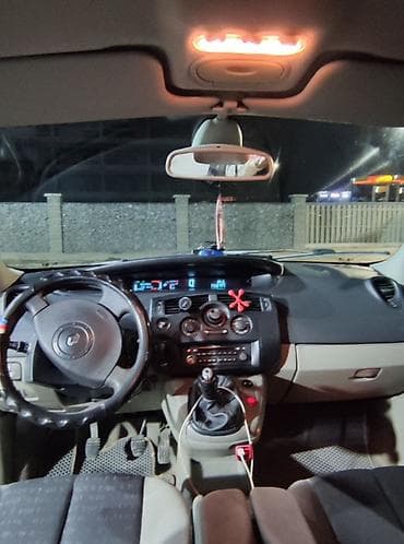 шкода актовия: Renault Scenic: 2003 г., 1.6 л, Ручные, Бензин, Хэтчбэк — 7