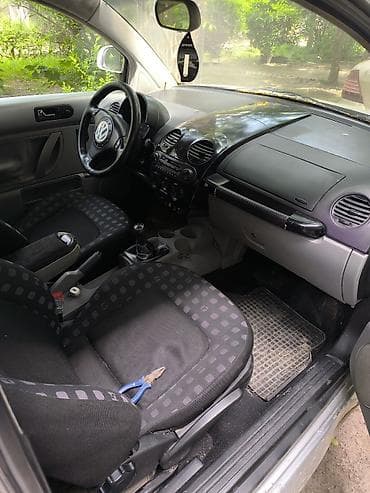 mitsubishi eclipse: Volkswagen Bettle: 2000 г., 2 л, Механика, Хэтчбэк — 6
