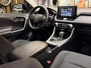 барта: Toyota RAV4: 2021 г., 2.5 л, Автомат, Бензин, Кроссовер — 8