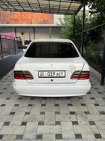 воздухамер w210: Mercedes-Benz E-Class: 2000 г., Седан — 3