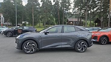 byd khan: Changan : 2026 г., Автомат, Электромобиль, Кроссовер — 3
