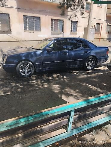 x 7: Mercedes-Benz E-Class: 1997 г., 2.3 л, Автомат, Бензин, Седан — 4