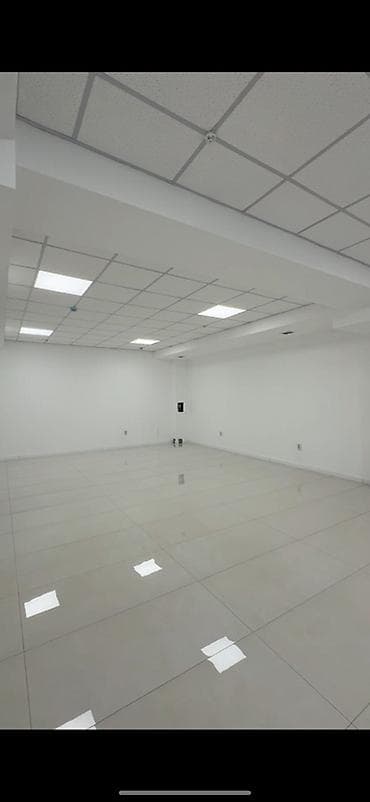 переговорная: Аренда офисов, 70 м², В бизнес центре — 5
