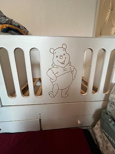 Үй жана бакча: Детская кроватка с рисунком Винни-Пуха - Материал: МДФ/дерево, каркас — 1