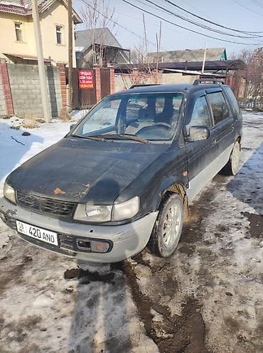 Mitsubishi Chariot: 1995 г., Автомат, Минивэн